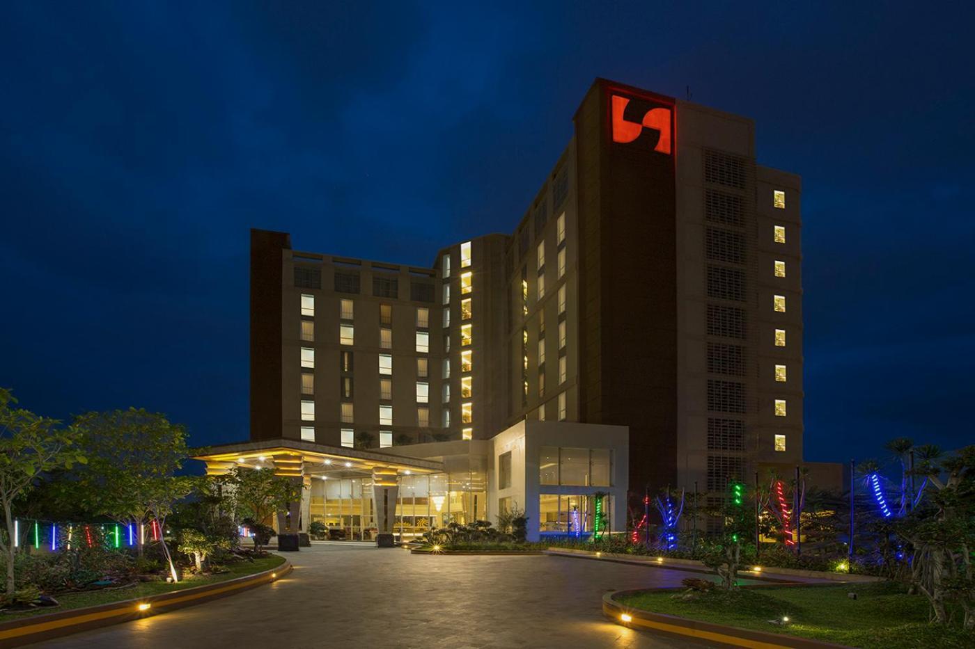 Swiss-Belhotel Lampung Bandar Lampung Buitenkant foto